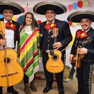 mariachis-Cumpleañera. jpg,