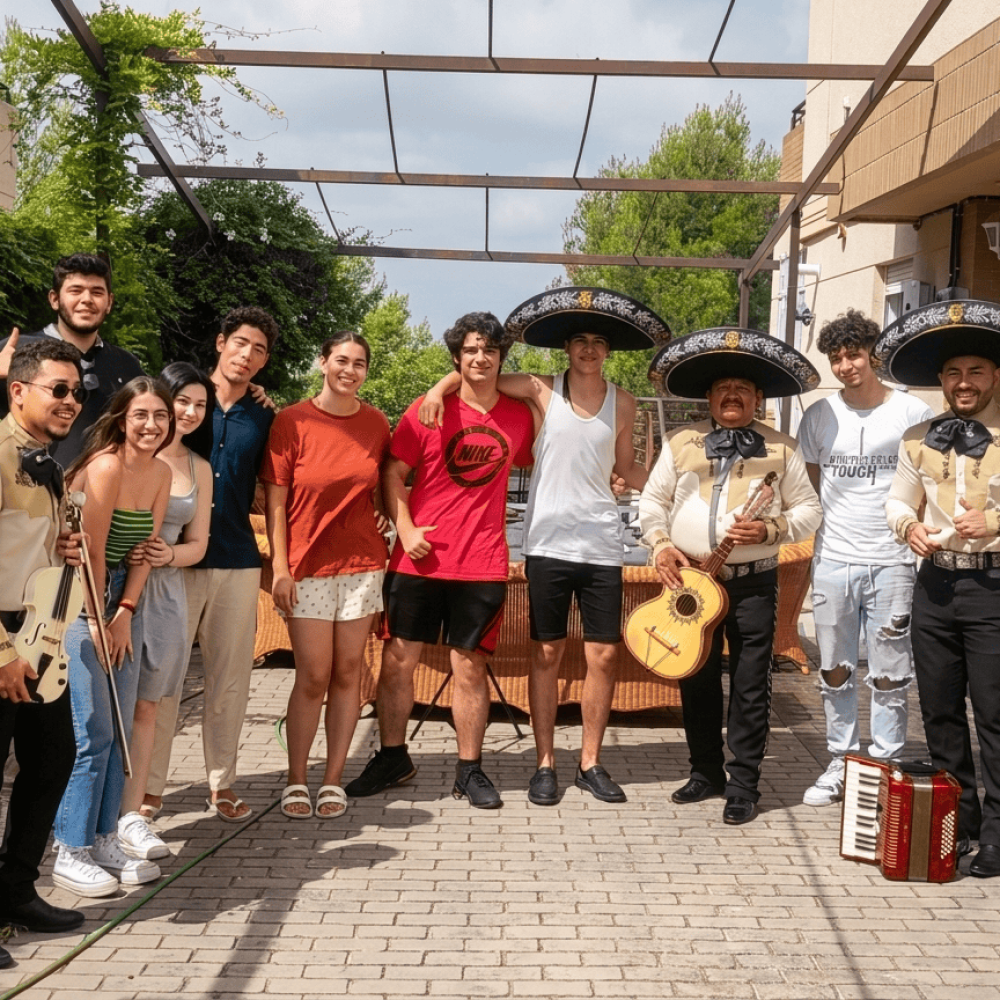 mariachis-Cumpleañeros .jpg,