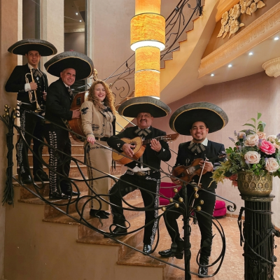 Músico profesional de Mariachi Los Reyes
