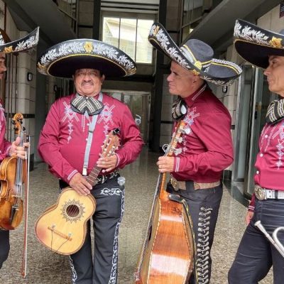 Mariachi Reyes Del Mediterràneo